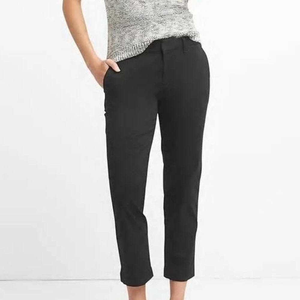 Gap Slim Crop Black Pants size 12